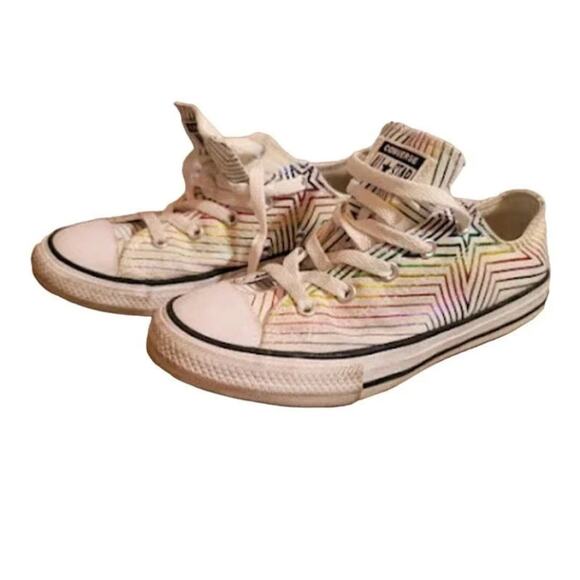 Girl's Clothing and Shoes Bundle- size 8 clothing- shoes size 3 youth - Picture 6 of 9